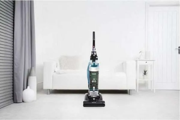 HOOVER Breeze Evo Pe 79ce650d4a5f24353006455dbfe46a1b