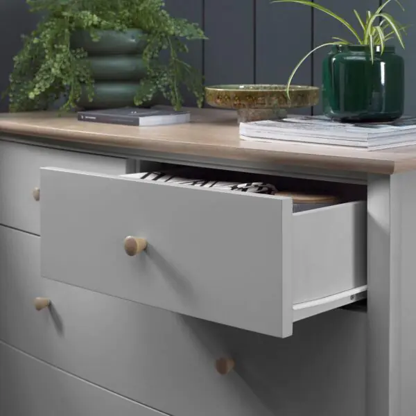 Bentley Designs Whitby Scandi Oak and Grey 6 Drawer Chest of Drawers - Image 3