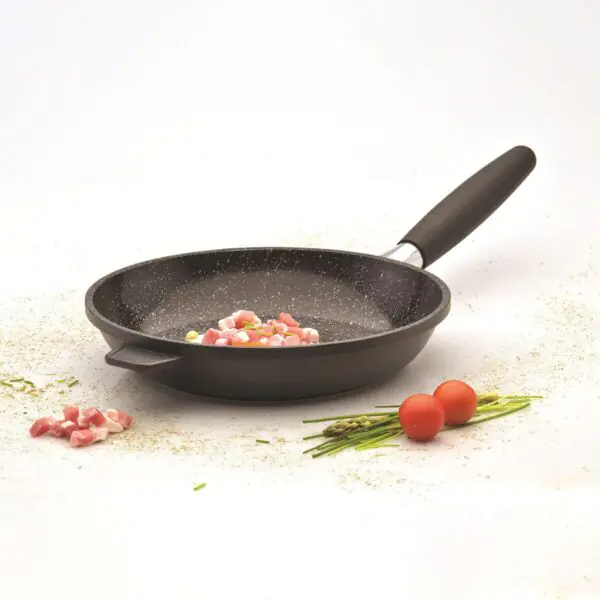 BergHOFF Eurocast Non-Stick Frying Pans, 3 Piece Set - Image 3