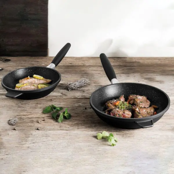 BergHOFF Eurocast Non-Stick Frying Pans, 3 Piece Set - Image 2