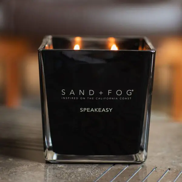 Sand and Fog Square 4 Wick Candle in 3 Scents - Image 7