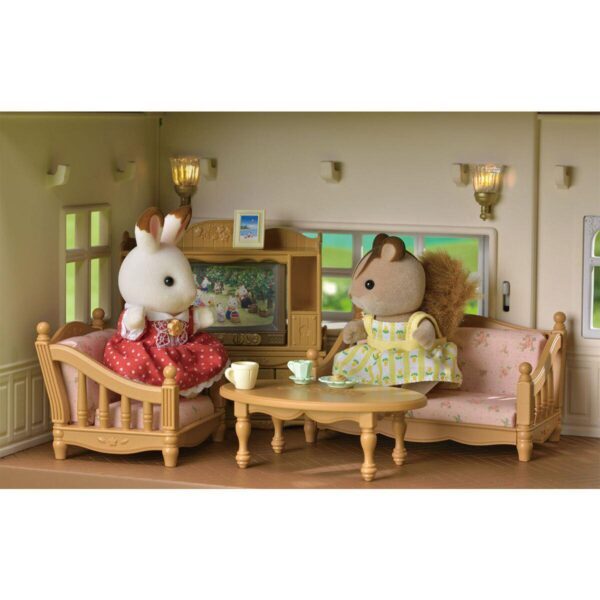 Sylvanian Families Red Roof Country Home Gift Set (3+ Years) - Image 4