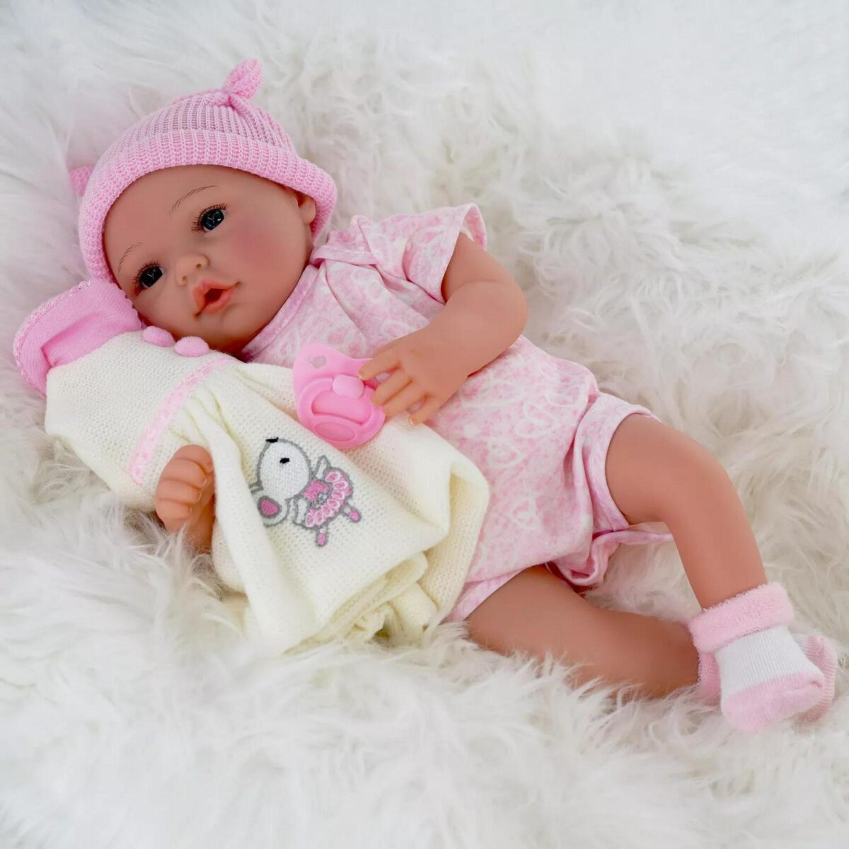 20 Realistic Reborn e17f2dba09e5304041d1f5f2e7f90437