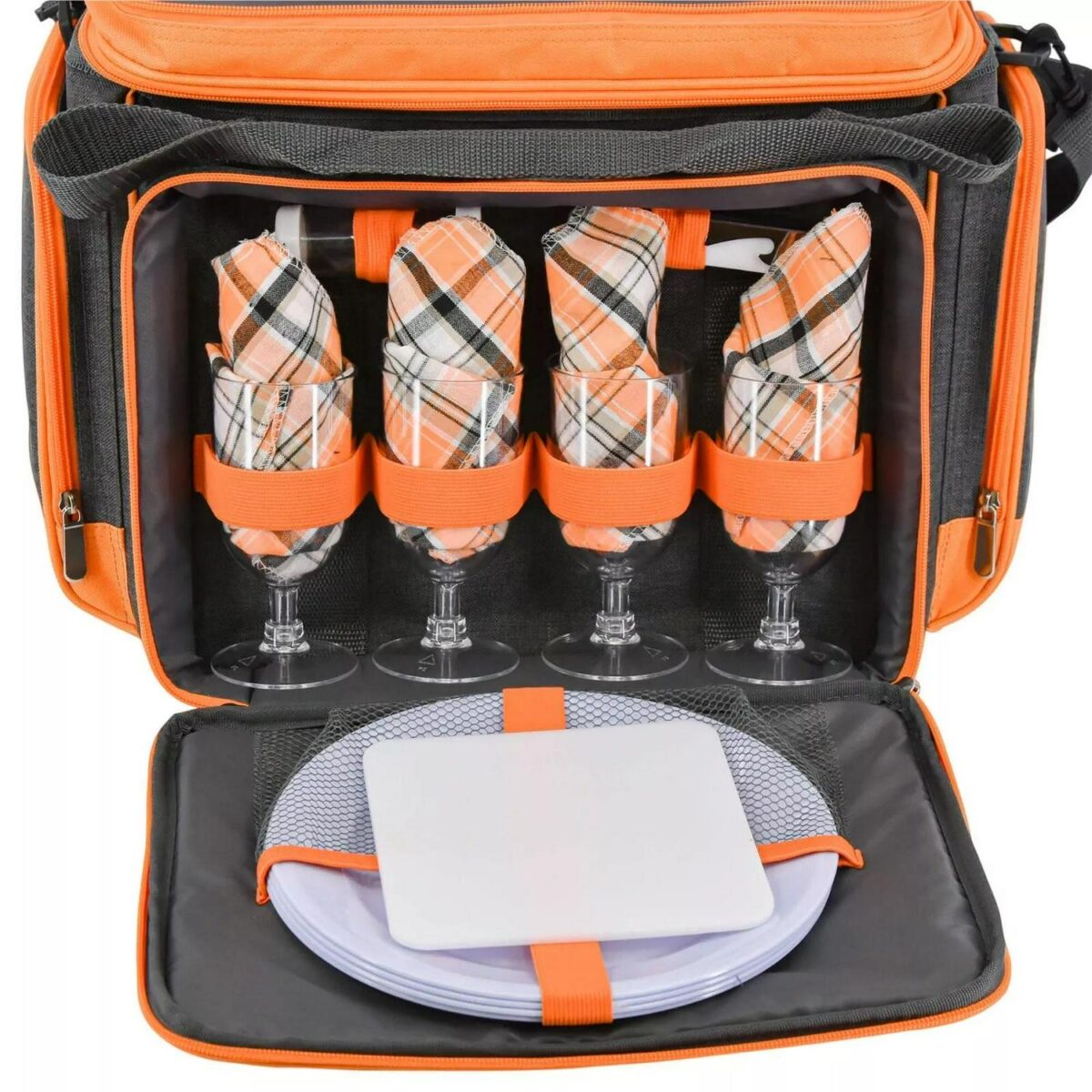 GEEZY Family Picnic 90ac405154883136b9d6c592ae7d0d54